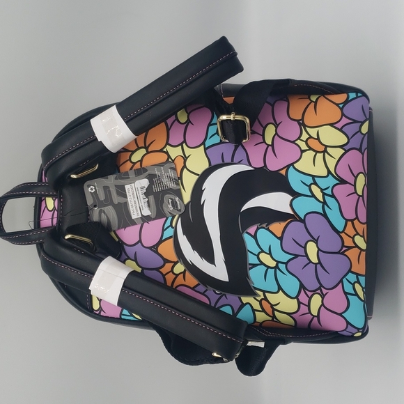 NEW Loungefly "Flower" from Bambi mini backpack with matching card holder - Picture 6 of 7
